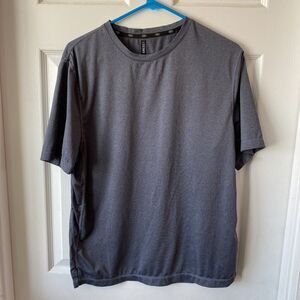 Leg3nd Shirt Men’s Size Medium Inspire Gray Short Sleeve Moisture Wicking